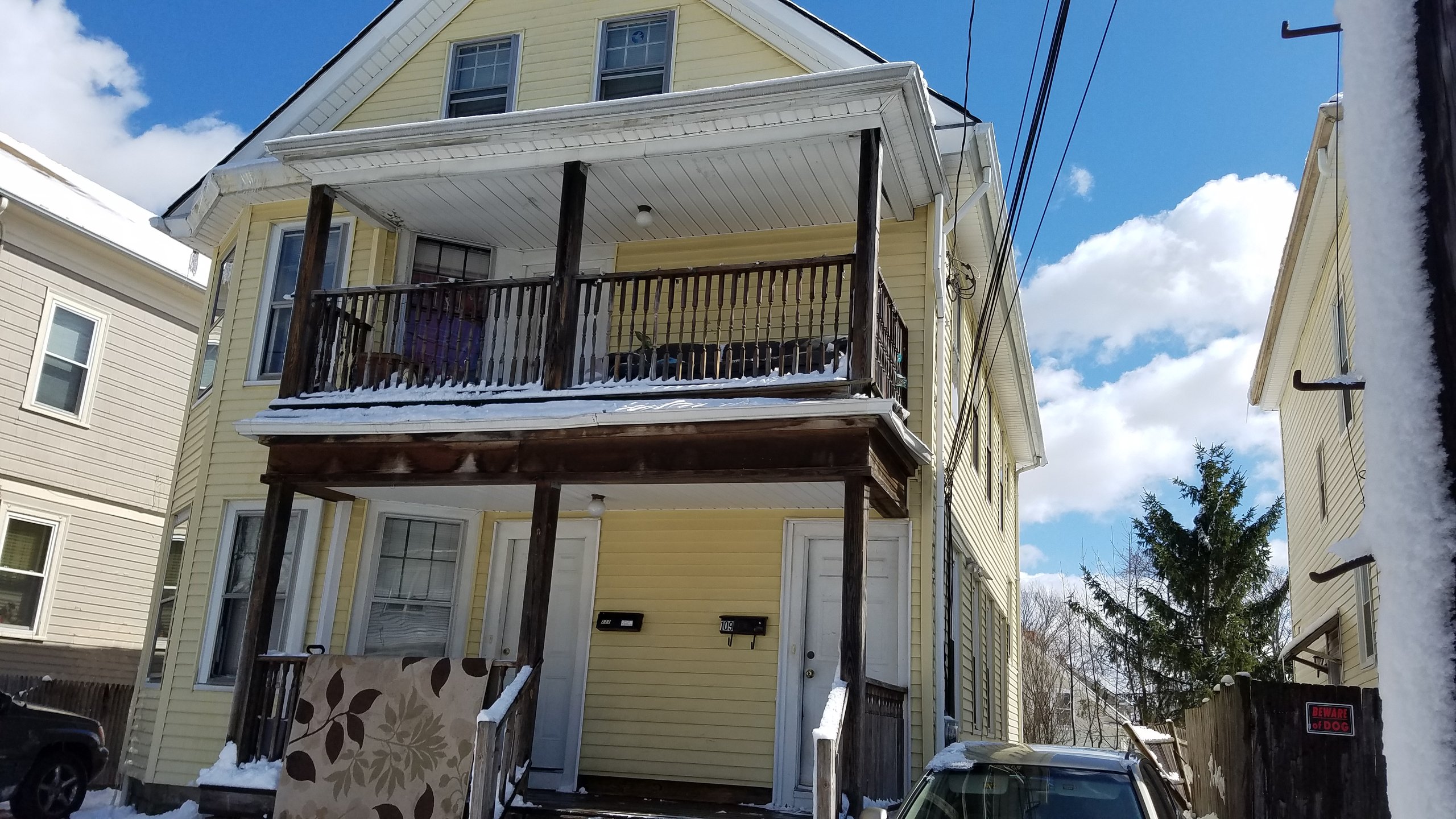 Seamless Gutters Woonsocket RI