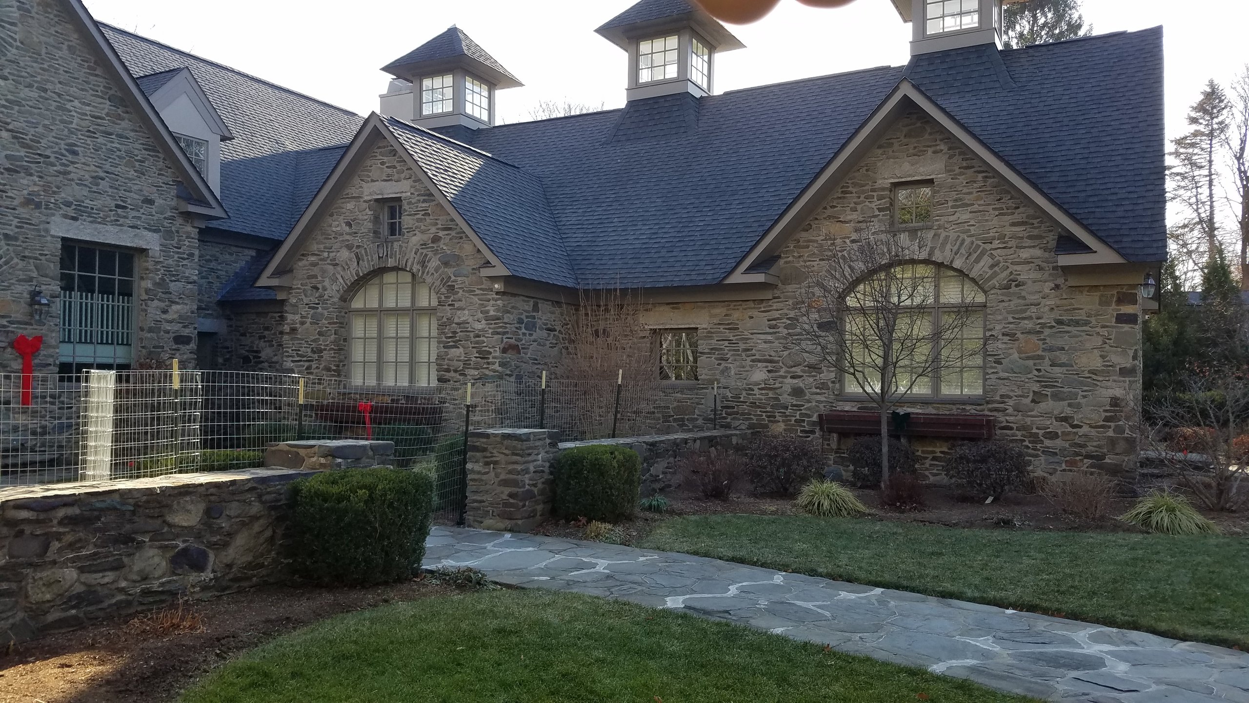 Seamless Gutters Shrewsbury MA